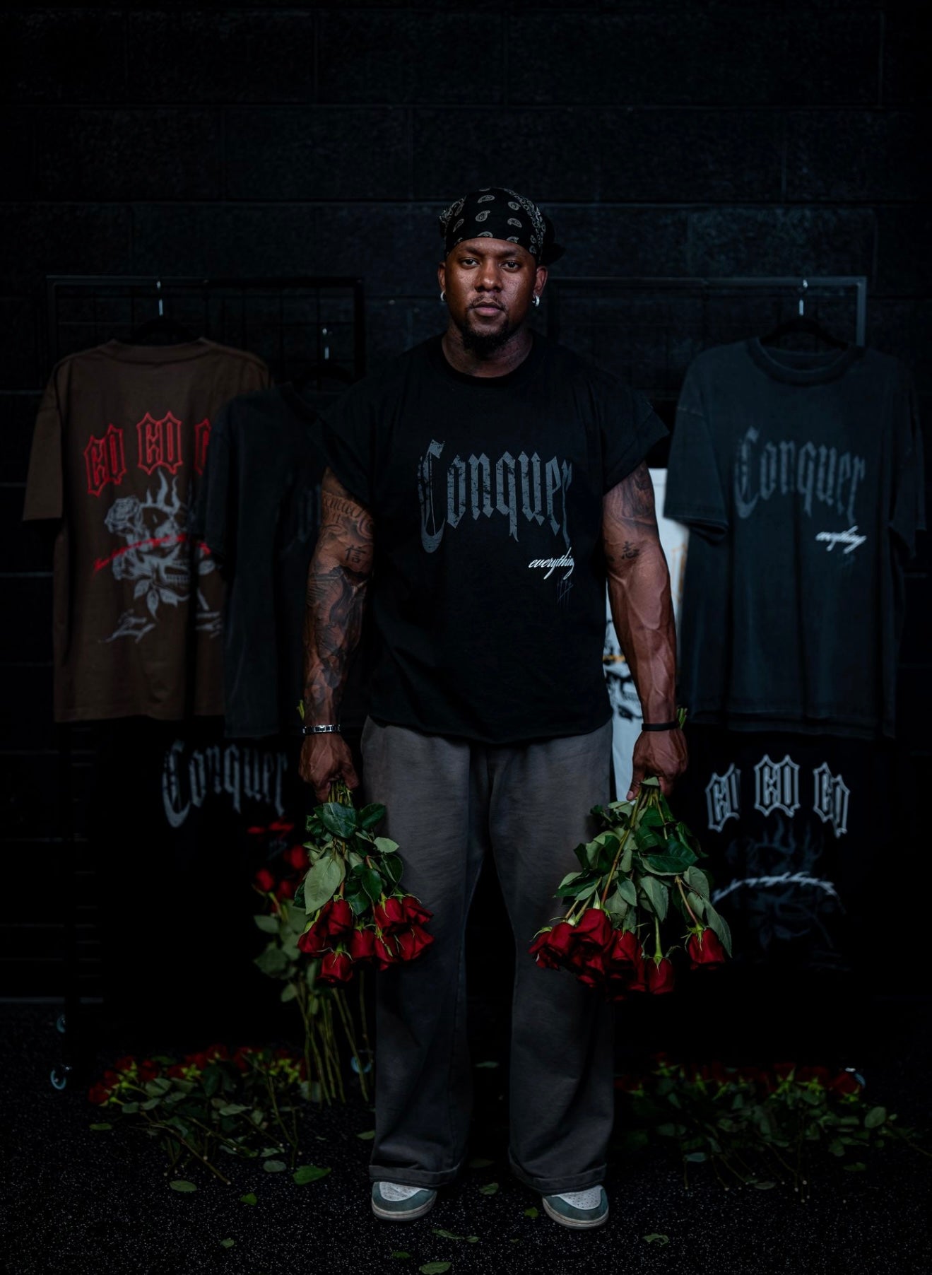 “Conquer Everything” Roses Oversized **CONQUER CUT** Tee - Black/White