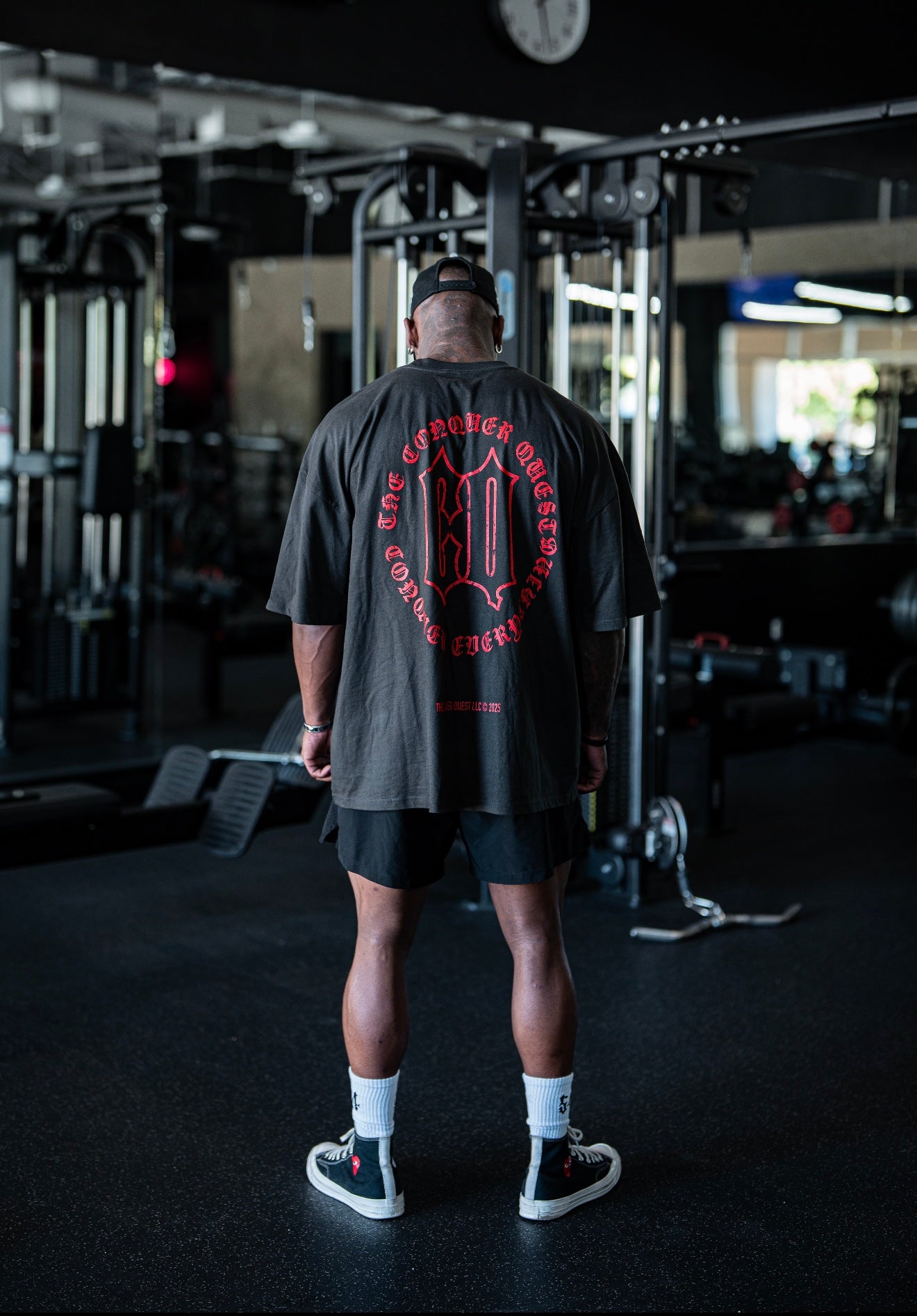 “Always On The Hunt” Lion Tee - Grey