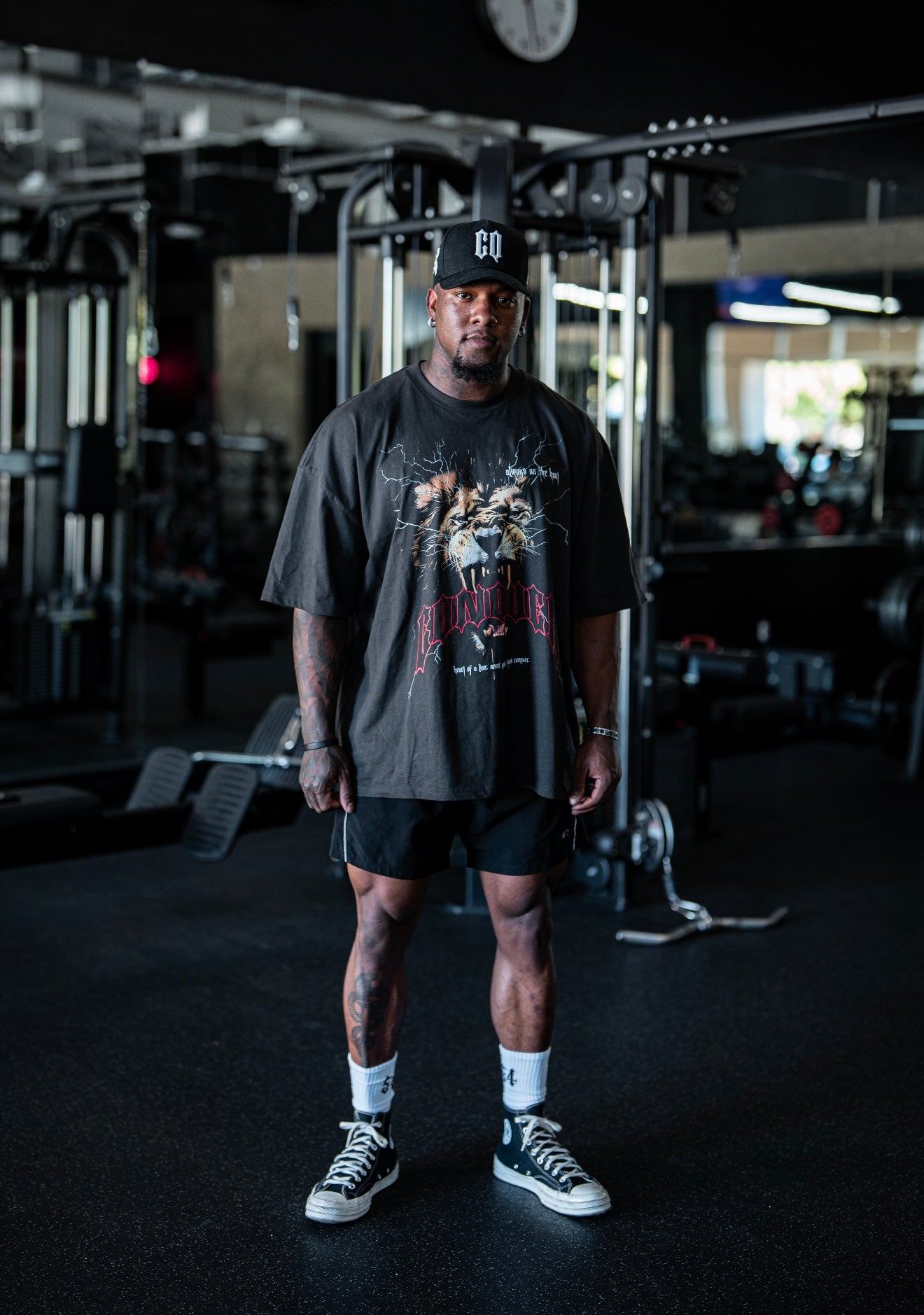 “Always On The Hunt” Lion Tee - Grey